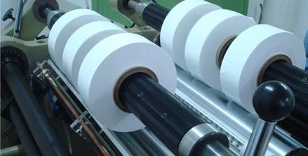 動(dòng)力電池隔膜技術(shù)路線 濕法涂覆PK干法雙拉涂覆 誰更勝一籌？.jpg