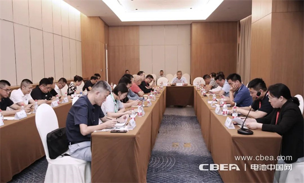 聚焦標準建設和人才培養(yǎng),氫能與燃料電池專題研討會在滬舉辦 聚焦標準建設和人才培養(yǎng),氫能與燃料電池專題研討會在滬舉辦