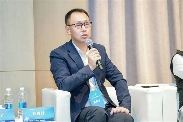 “Li+學(xué)社”高端對(duì)話：警惕全球化機(jī)遇下，鋰電企業(yè)的出海挑戰(zhàn)和技術(shù)迭代風(fēng)險(xiǎn)