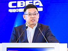 蜂巢能源楊紅新主旨發言：固態電池規?；慨a路徑前瞻