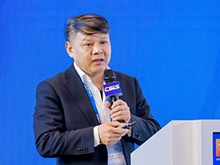 華清高科耿立波發(fā)表主題演講：電動汽車?yán)鋮s液的技術(shù)破局：如何實(shí)現(xiàn)電池的“本征安全”